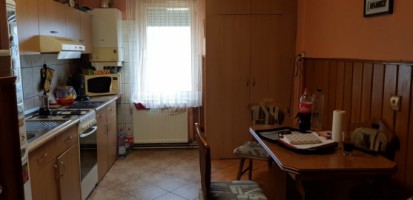 ofer-spre-vanzare-apartament-cu-trei-camere-1